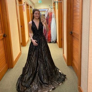 Black Jovani size 00 prom/pageant dress worn once